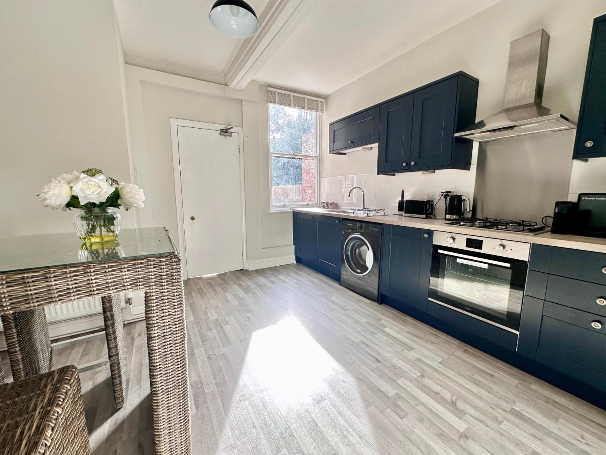 Gillygate Nest With Free Allocated Parking York Exteriör bild