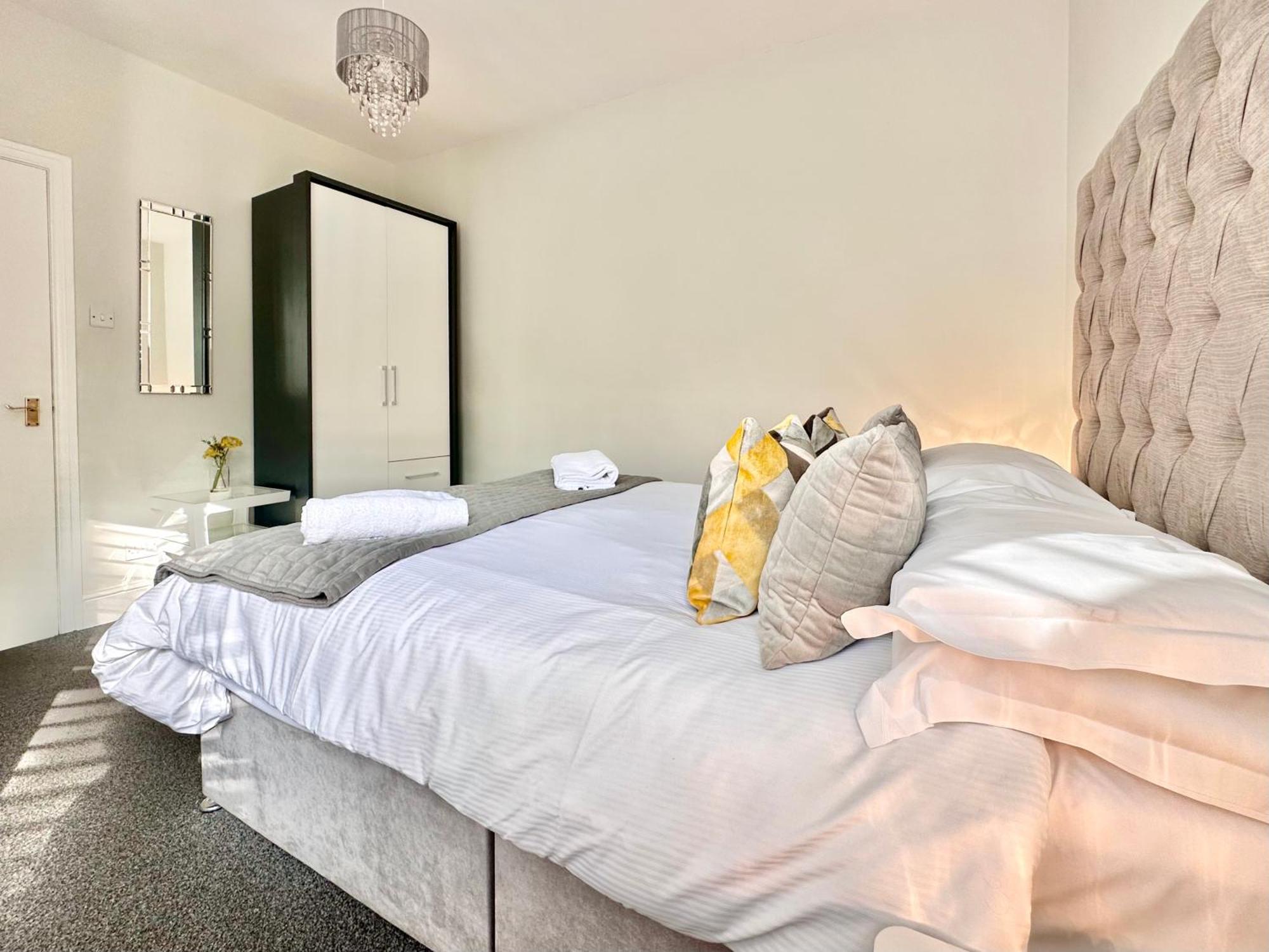 Gillygate Nest With Free Allocated Parking York Exteriör bild